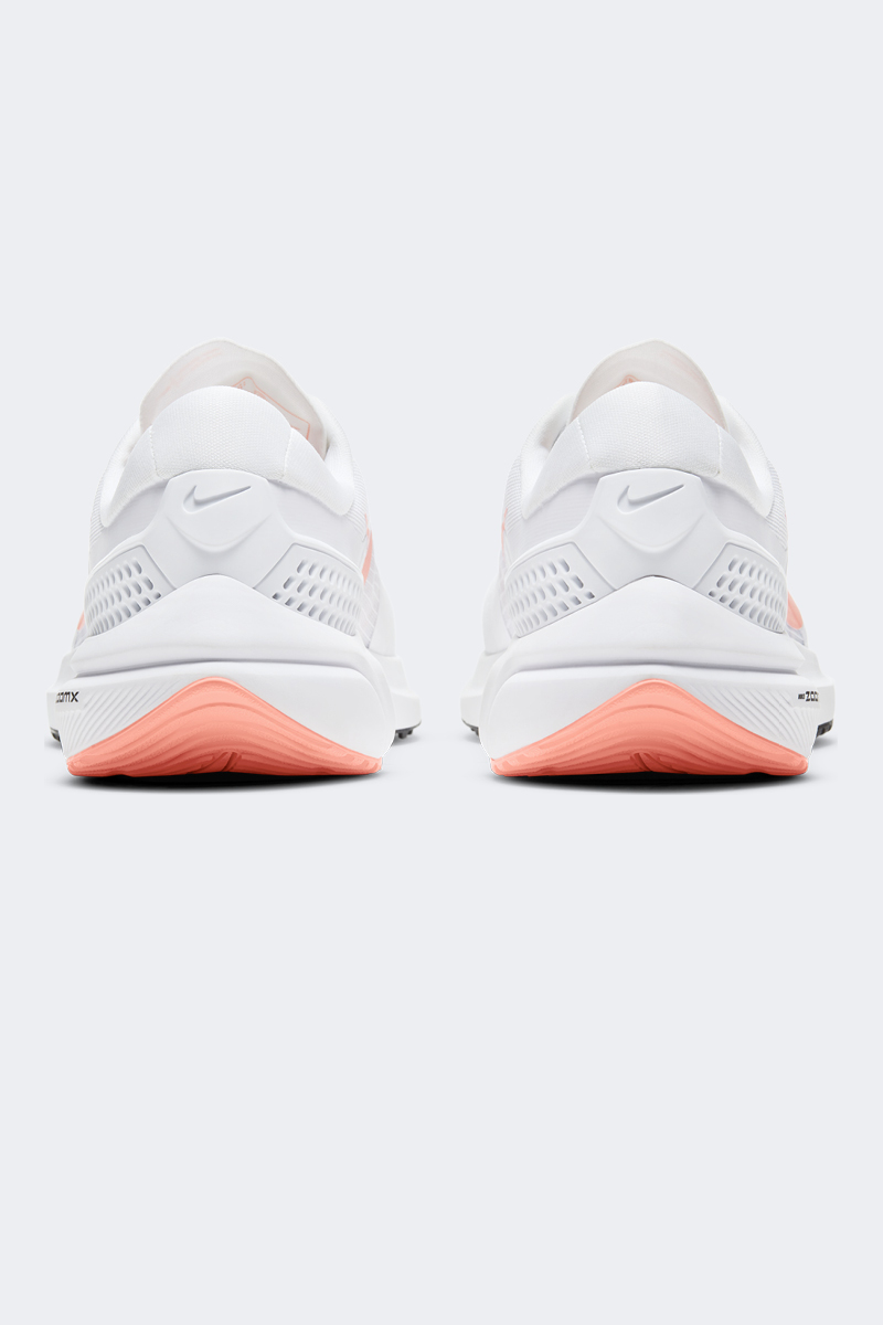 Air Zoom Vomero 15