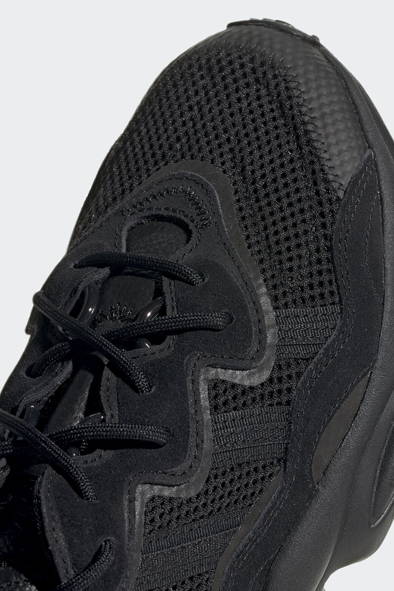 adidas Originals Ozweego - core black | Stylerunner