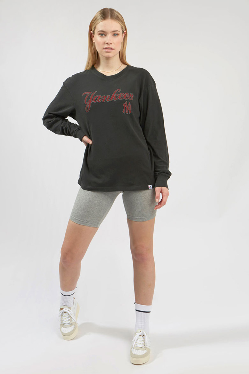 NY Yankees Vintage Team LS Tee