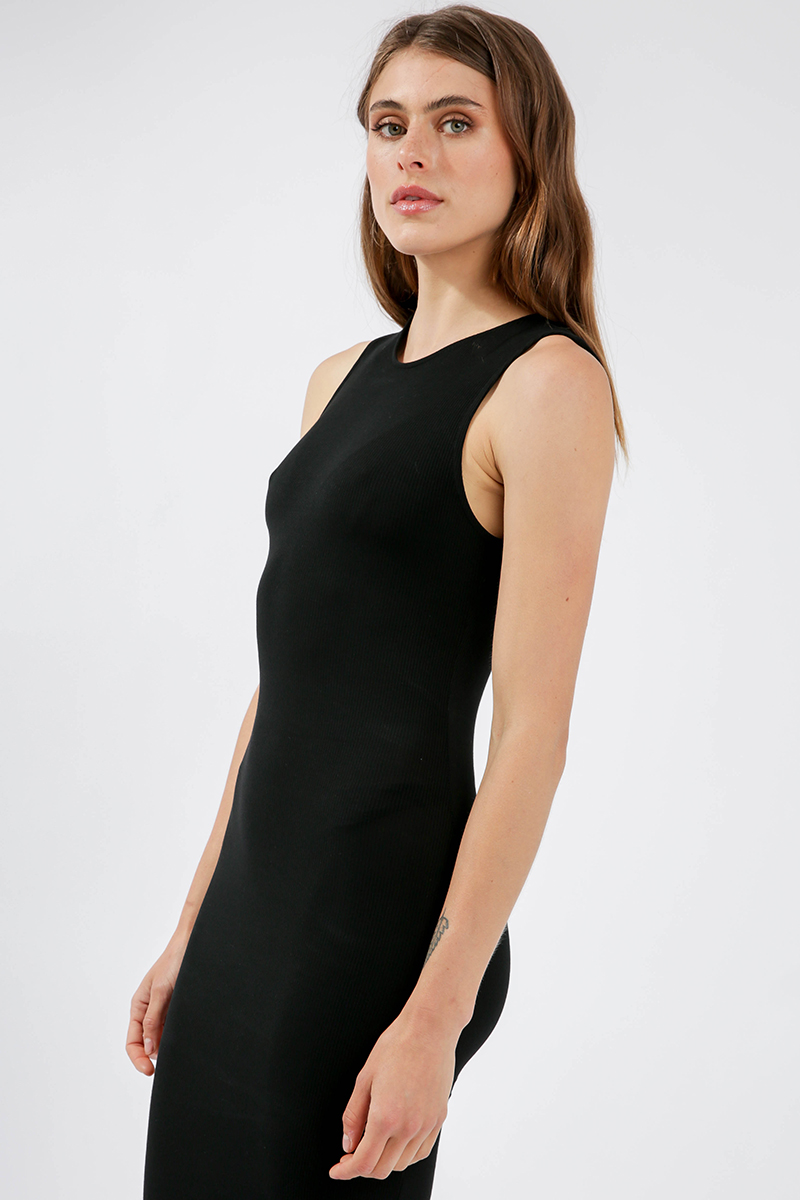 Sleeveless Crew Neck Maxi Dress