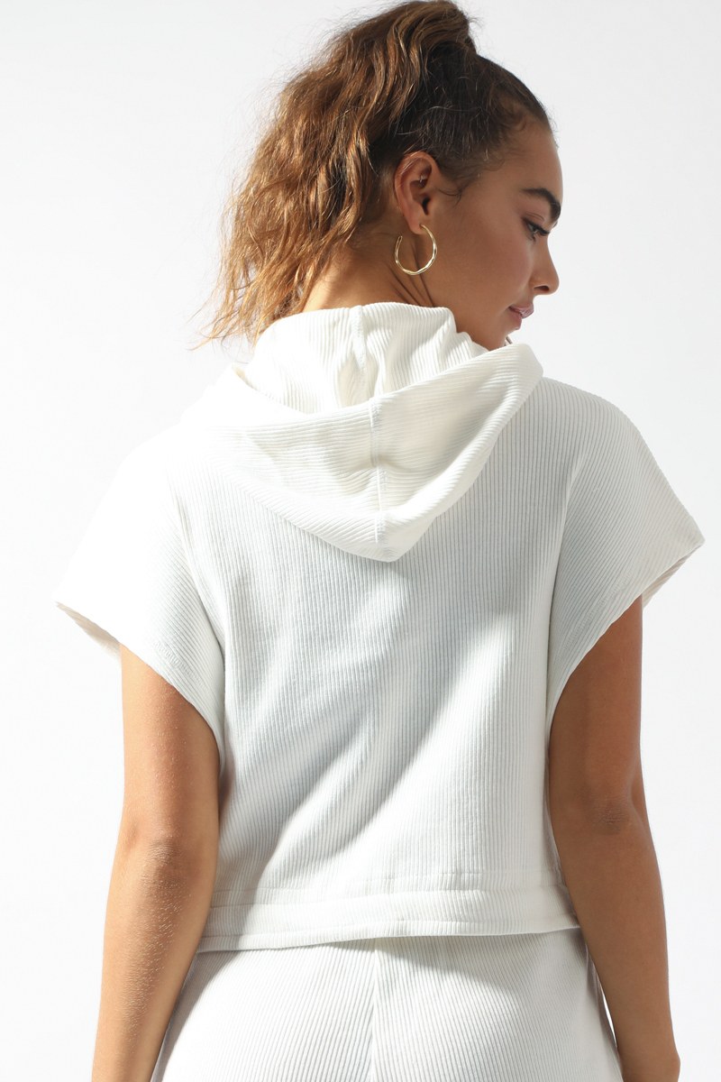Ezi Sleeveless Hoodie