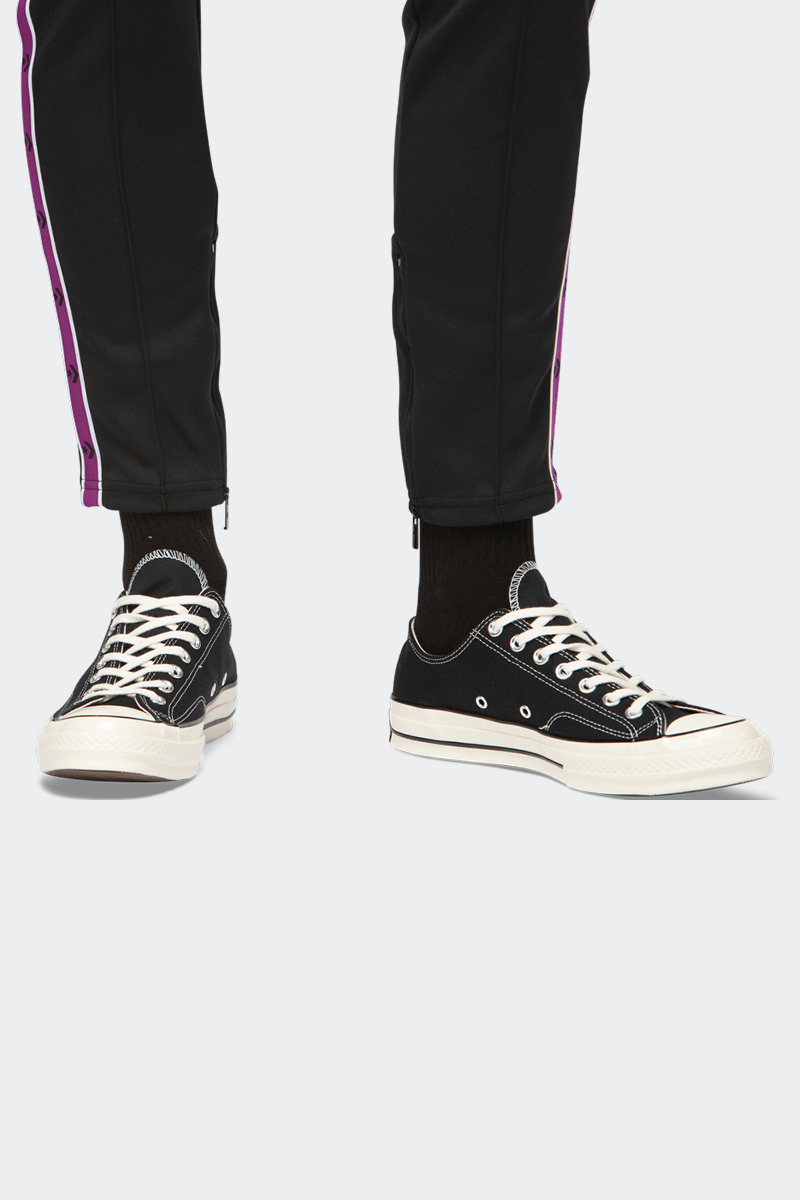 chuck taylor all star 70 low