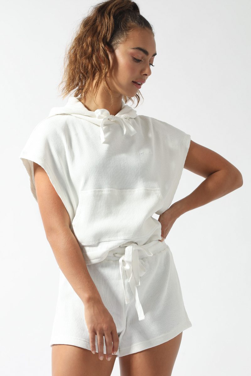 Ezi Sleeveless Hoodie