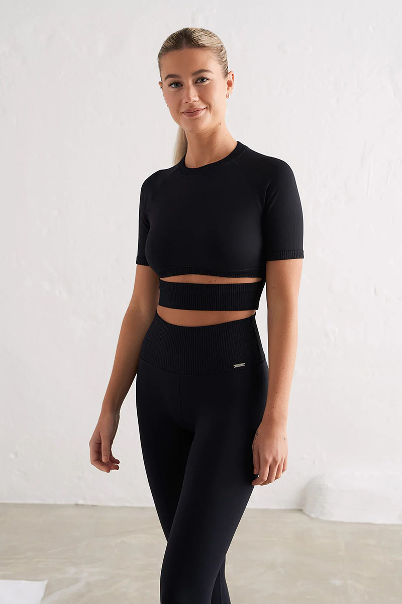 AIMN Limitless Seamless Cutout Short Sleeve Black | Stylerunner