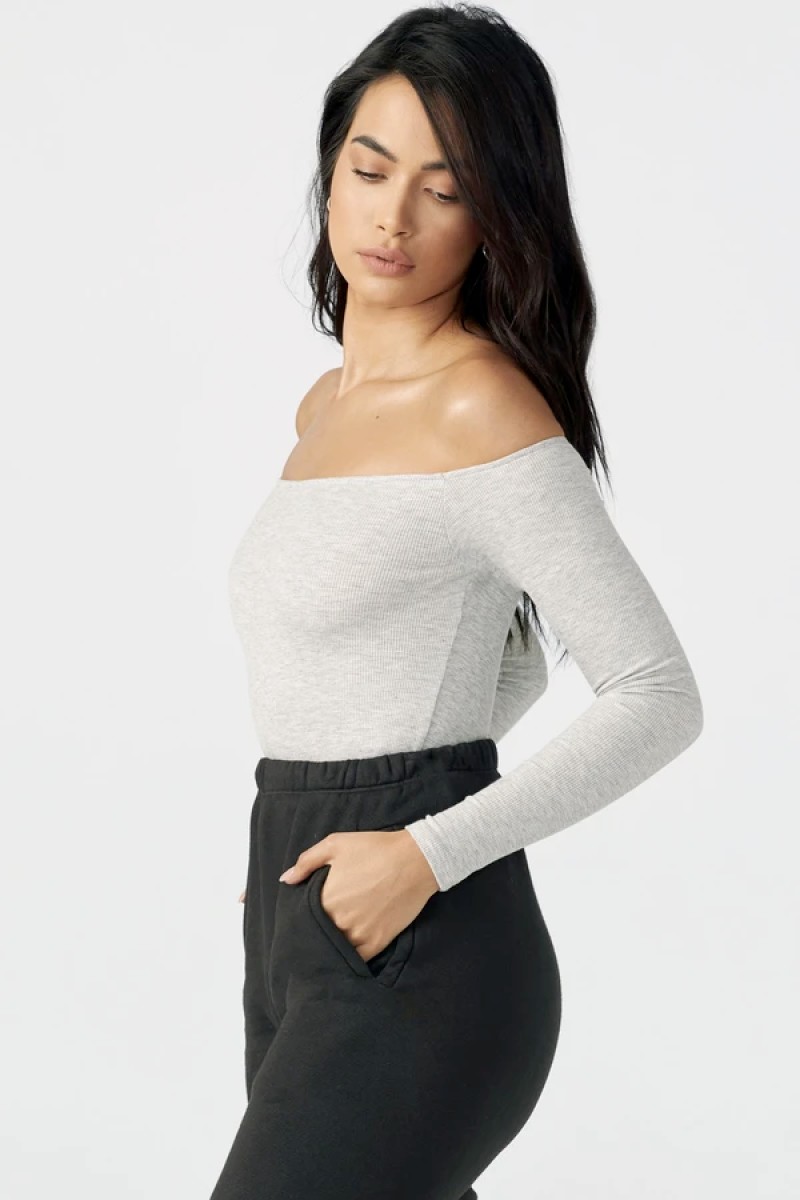 Bare Shoulder Long Sleeve