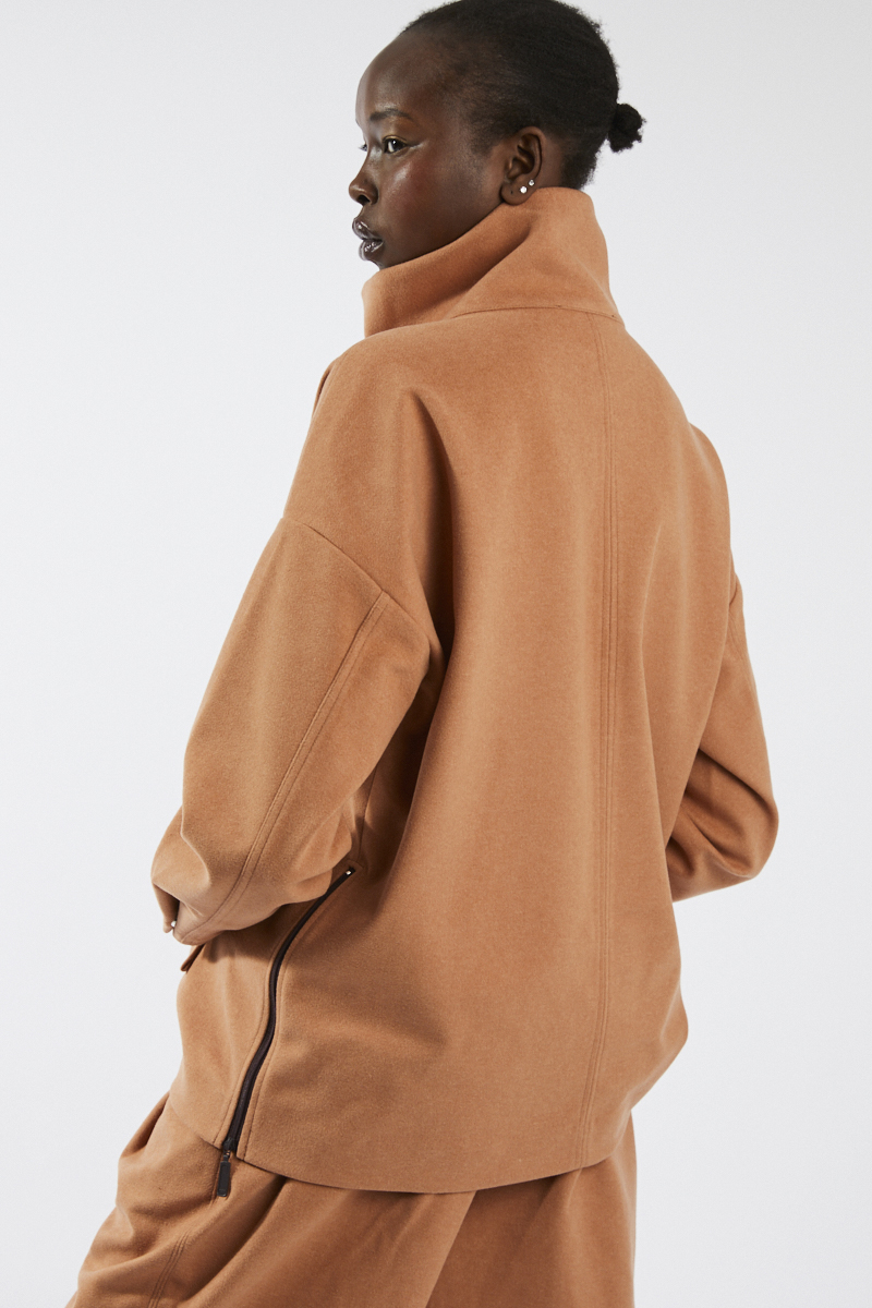 Zaylee Pullover