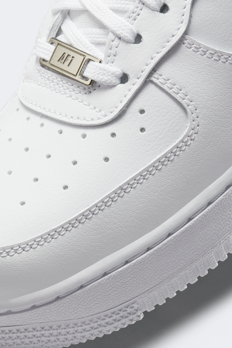 Nike Air Force 1 '07 Essential - White | Stylerunner