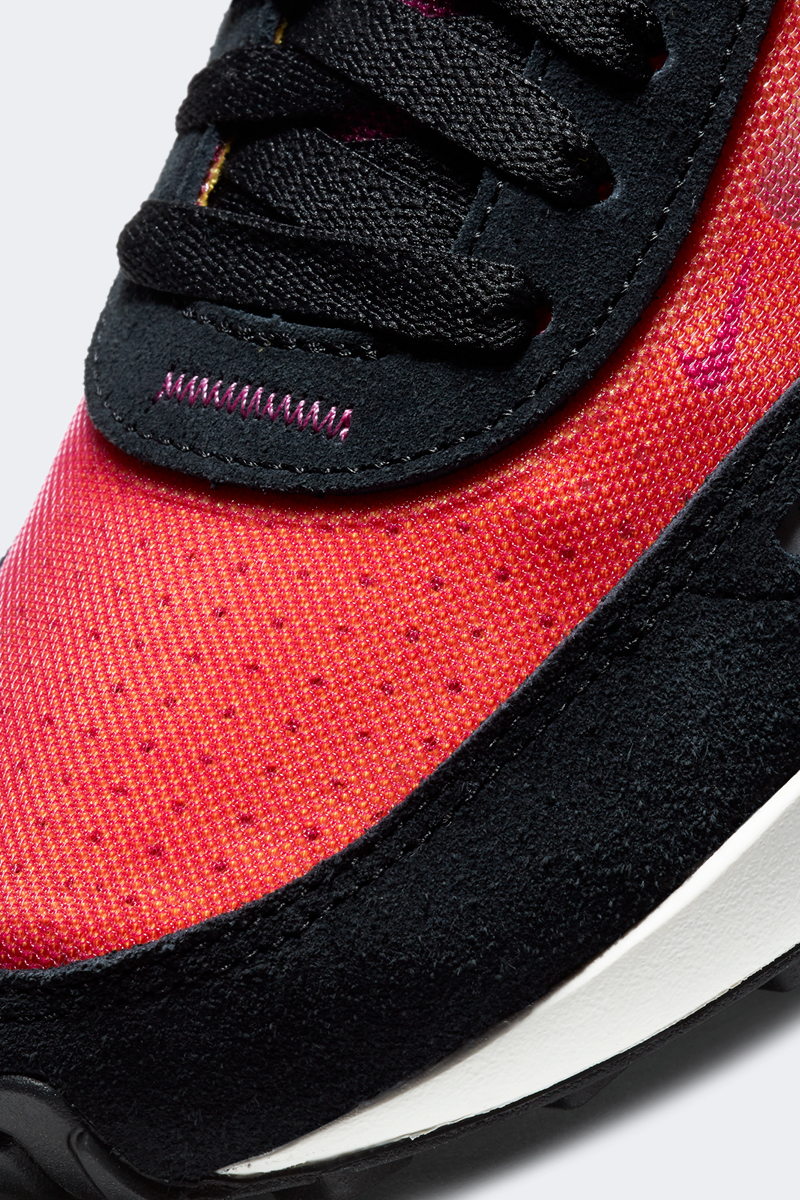 Nike Waffle One Active Fuchsia/University GoldBlack Stylerunner