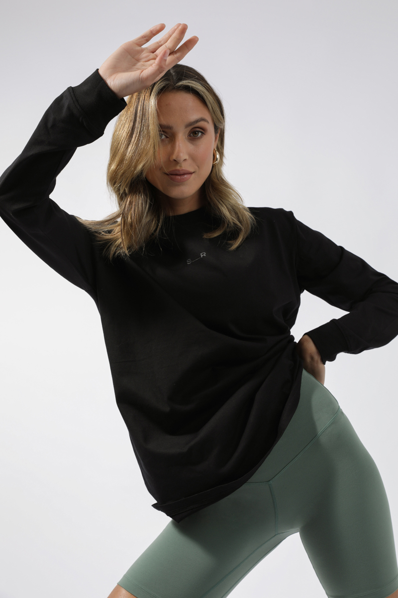 Essentials Long Sleeve Tee