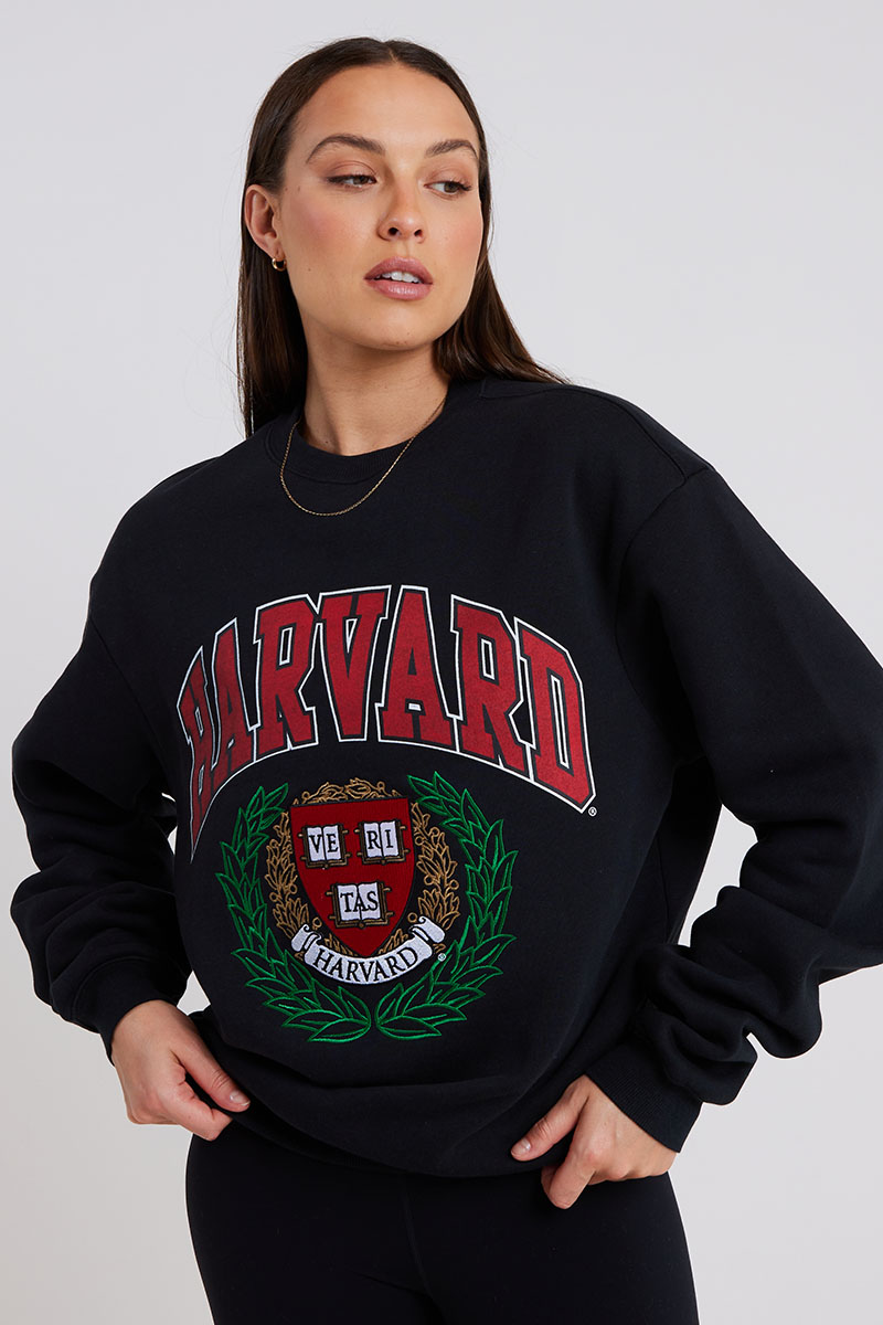 ncaa Vintage Harvard Crew Neck Sweater VINTAGE BLACK | Stylerunner