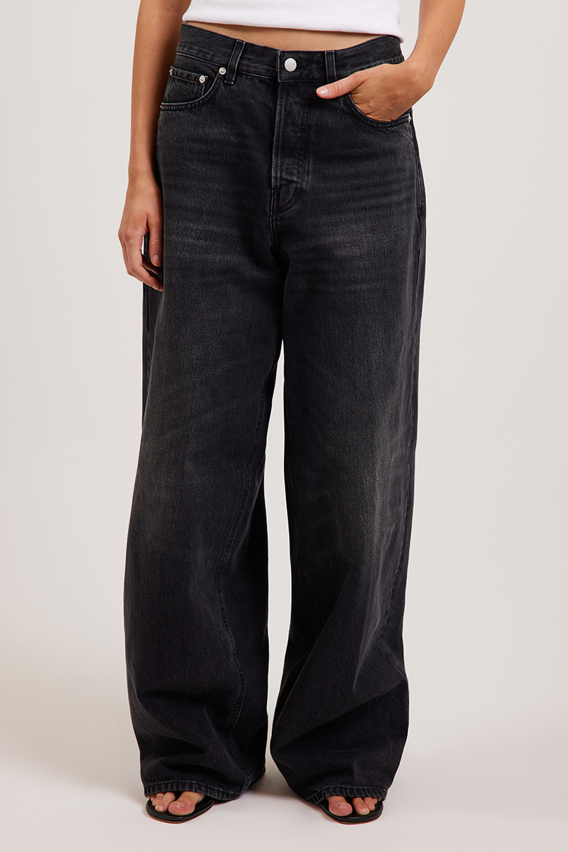 haikure Bethany Authentic Black Wash | Stylerunner