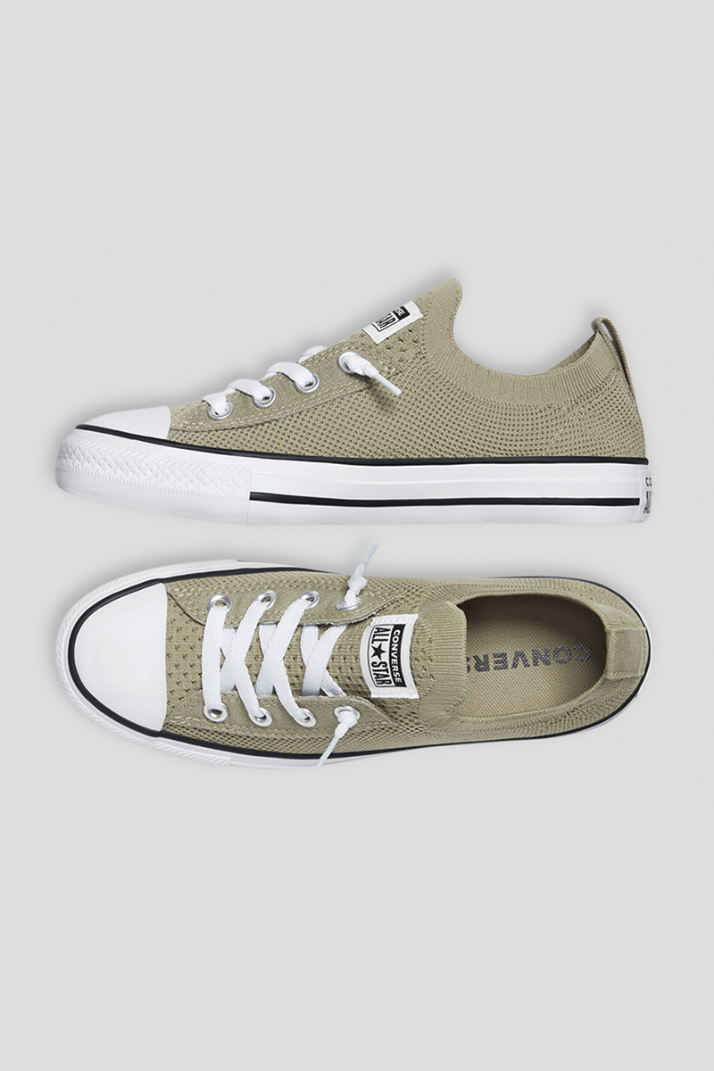 converse light field surplus