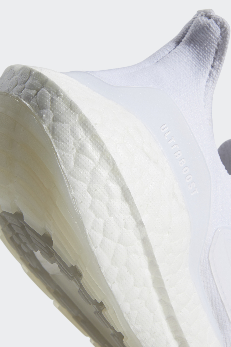 Ultraboost 21