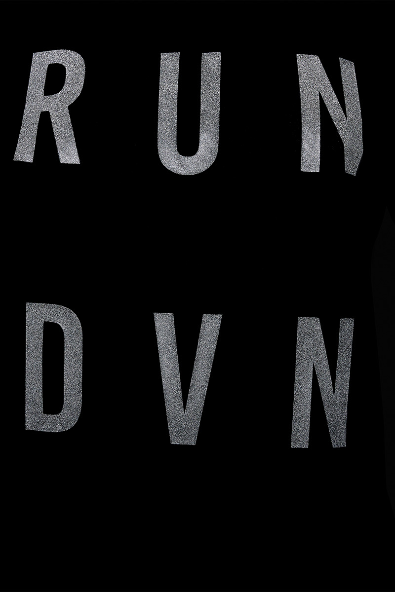 City Sleek Run Division Top