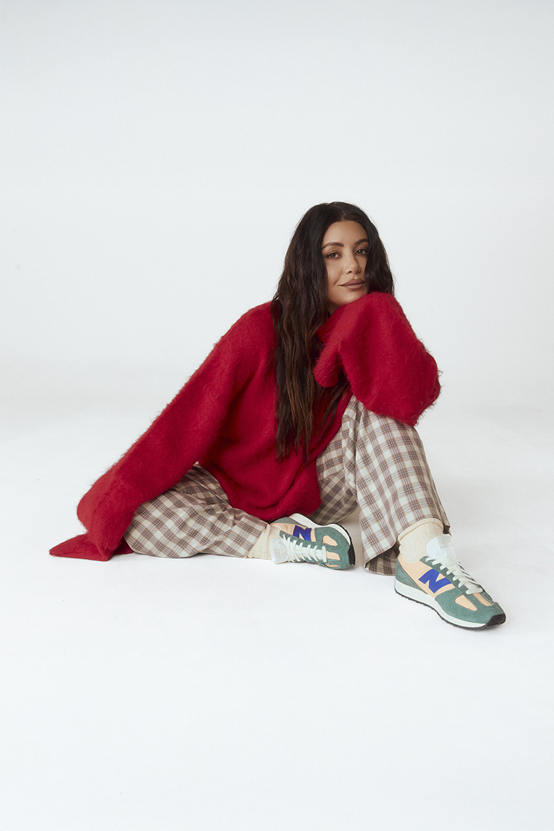 Stylerunner MK x SR Demi Oversized Knitted Sweater Scarlet