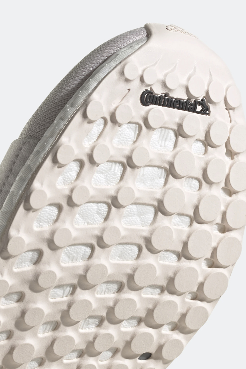 Ultraboost Slip-On DNA