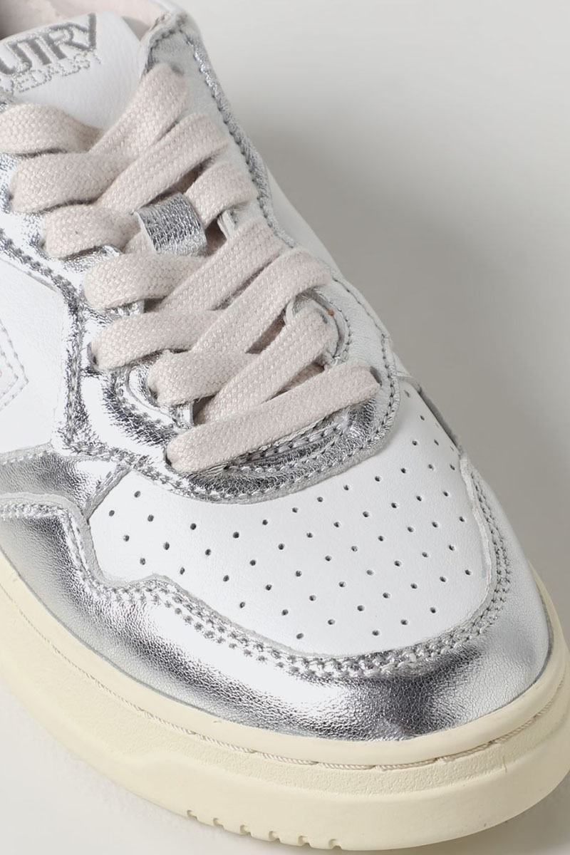 スニーカー AUTRY Woman Sneakers Silver AULWWB18 AUTRY Low Medalist white/silver trainer | TheDoubleF
