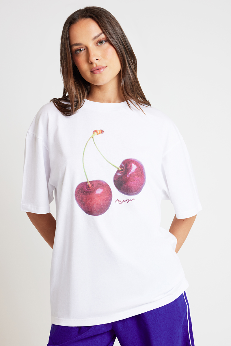 Stylerunner Cherry Oversized Tee Bright White | Stylerunner