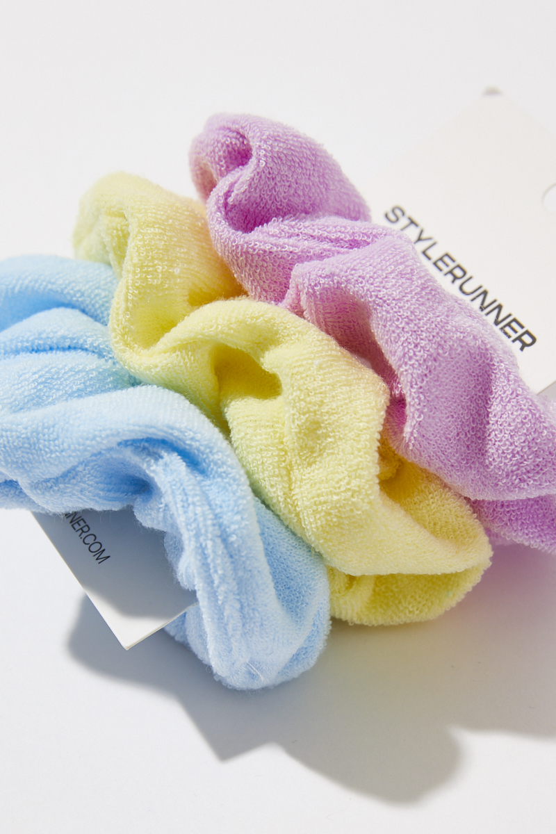 Stylerunner Terry Towel Scrunchie - Sorbet blue | Stylerunner