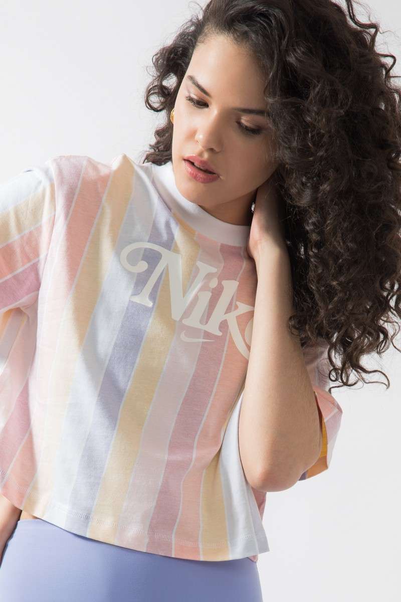 Short-Sleeve Retro Femme Top