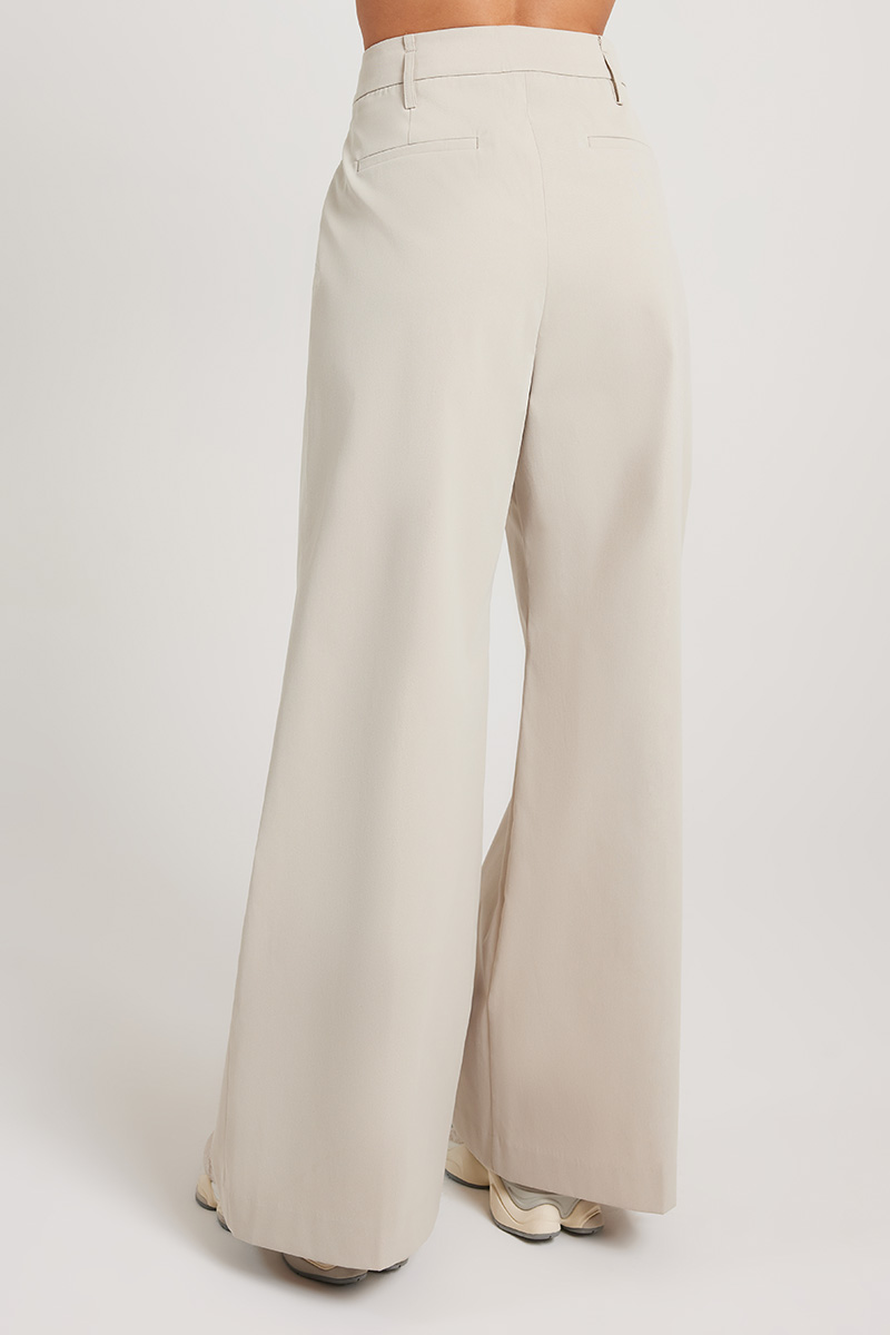 C&M Camilla and Marc Simona Pant Oyster | Stylerunner