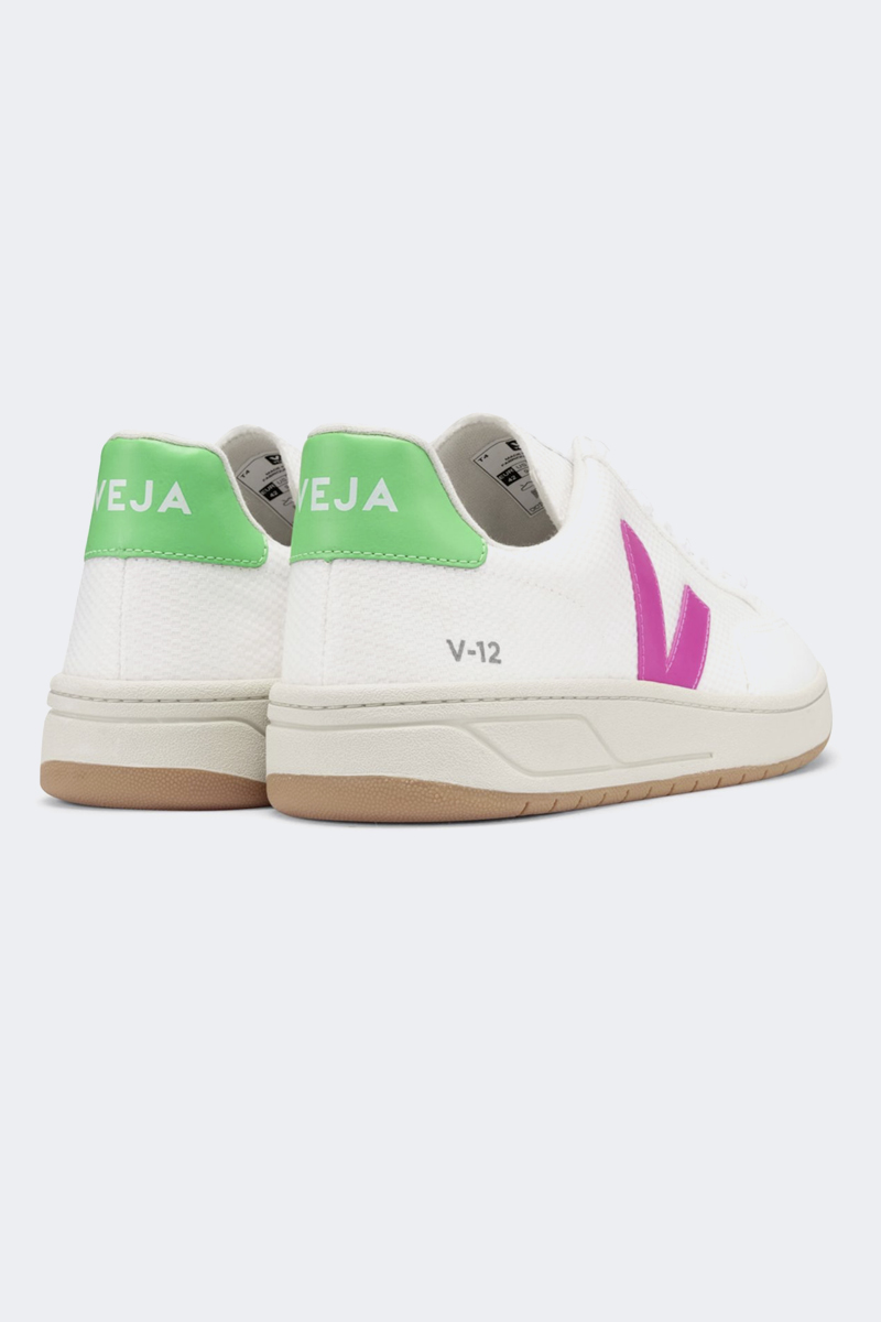 veja v12 mesh white