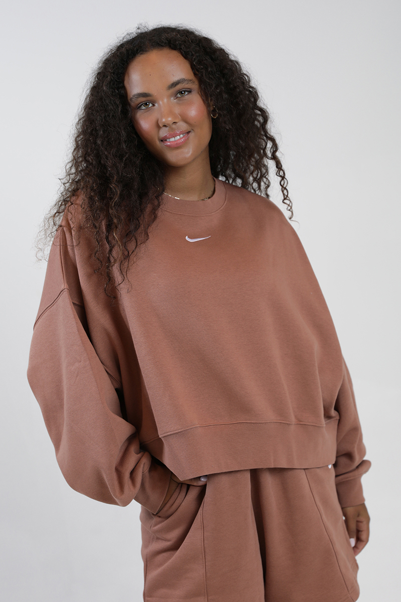 nike premium essentials oversized