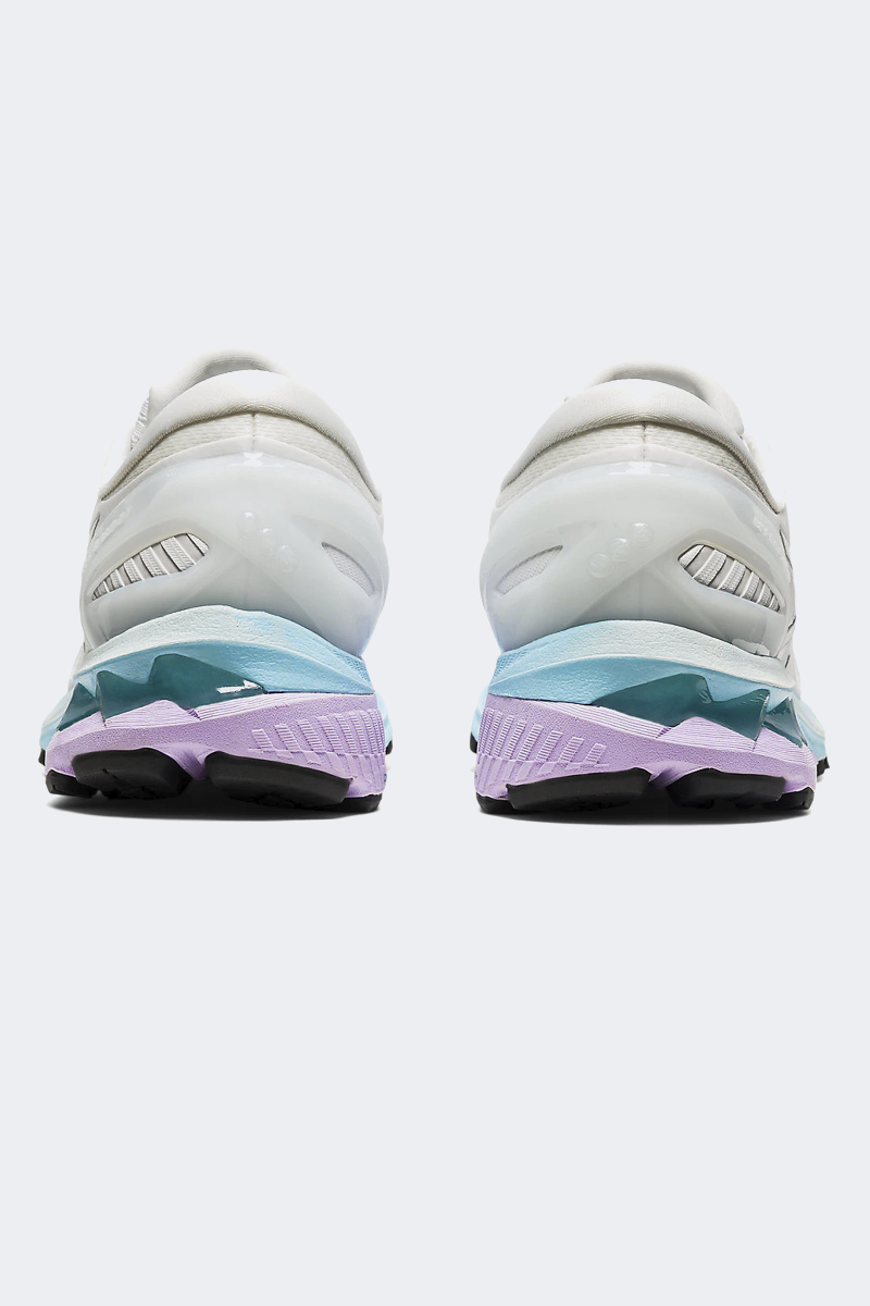 Gel-Kayano 27