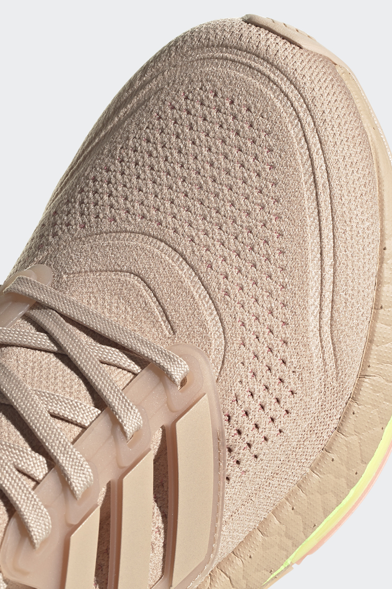 Ultraboost 21