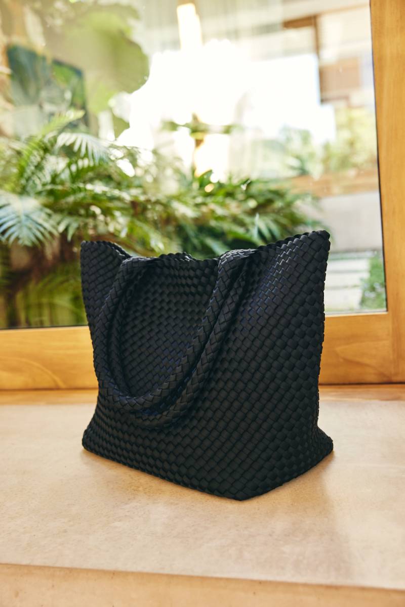 ODE Neoprene Tote Onyx Stylerunner