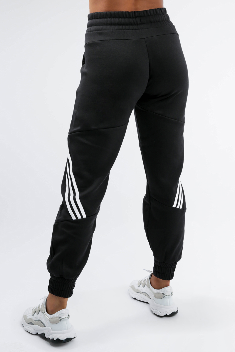 adidas anichkov sweatpant