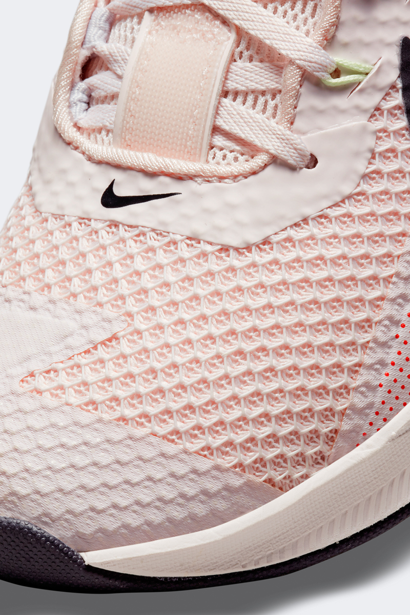 Nike Metcon 7 - Light Soft Pink | Stylerunner