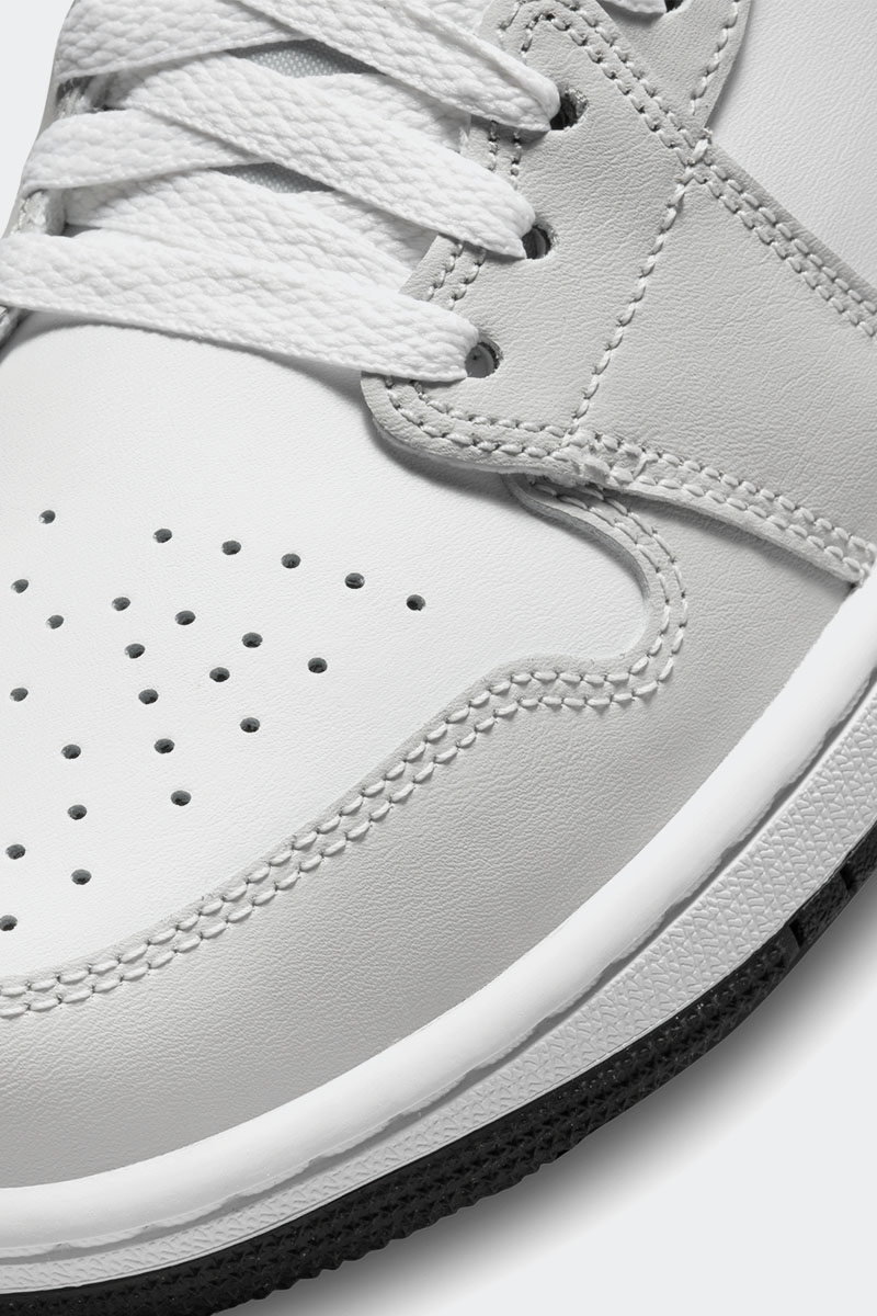 Nike Air Jordan 1 Mid Grey Fog/Black-White | Stylerunner