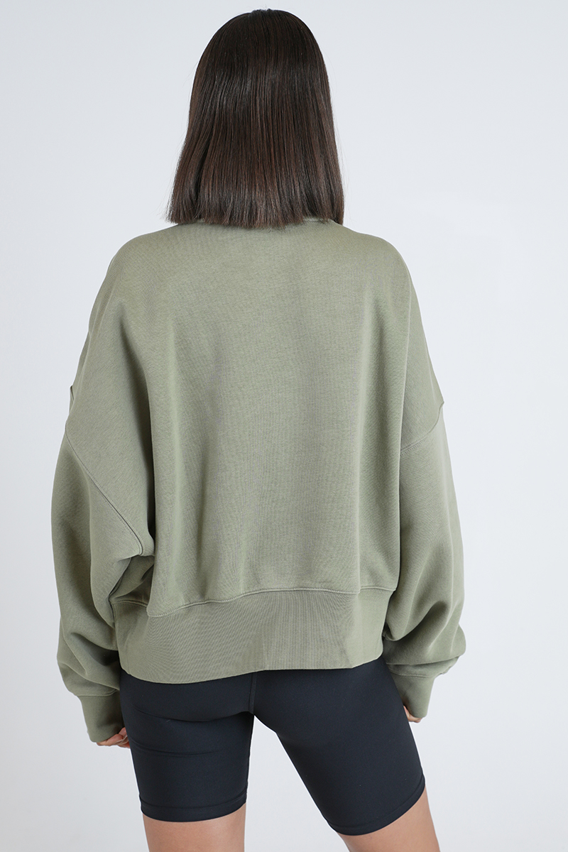 adicolor essentials fleece sweatshirt