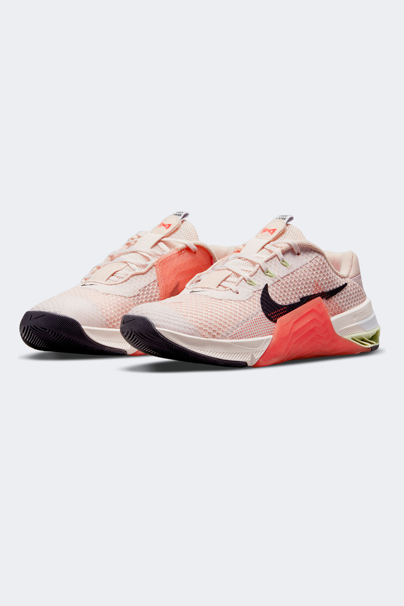 Nike Metcon 7 - Light Soft Pink | Stylerunner