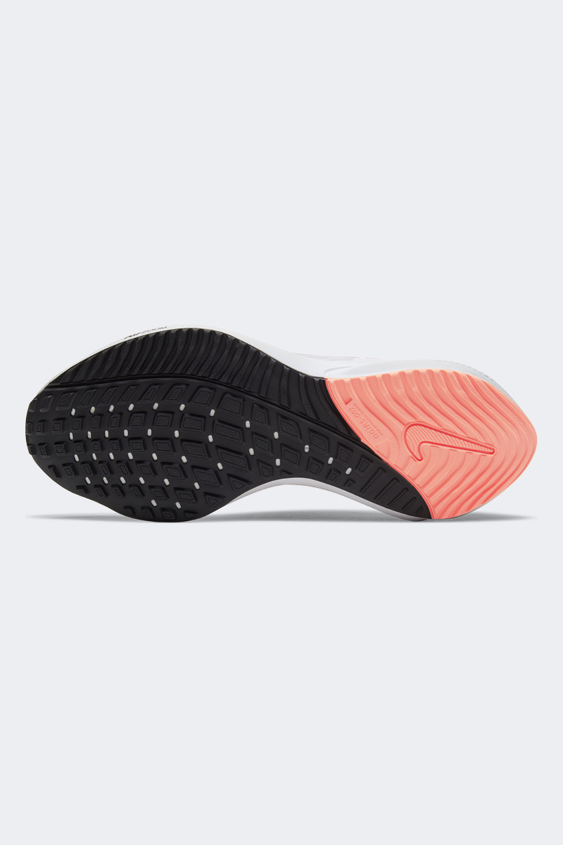 Air Zoom Vomero 15