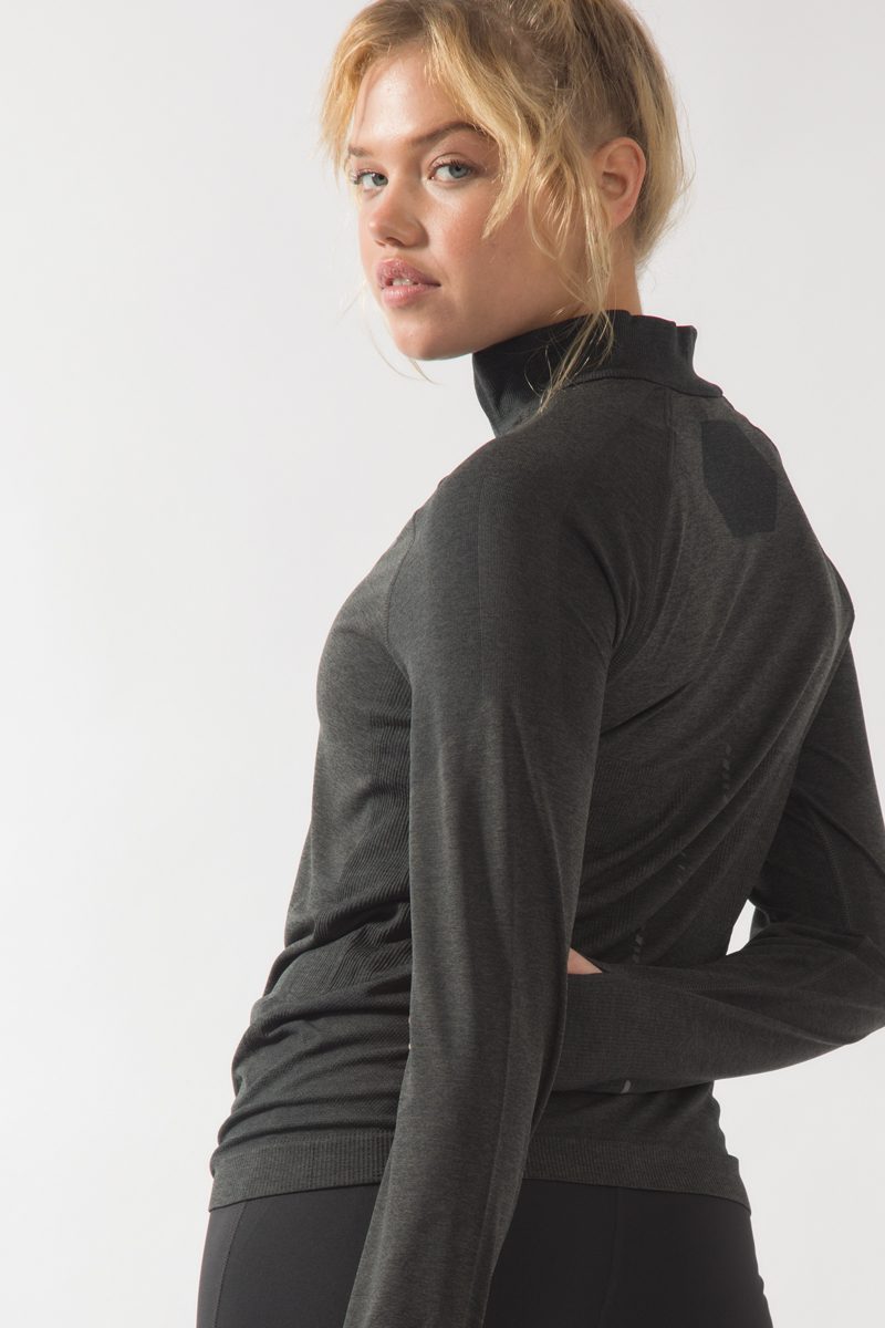 Race Seamless 1/2 Zip Top