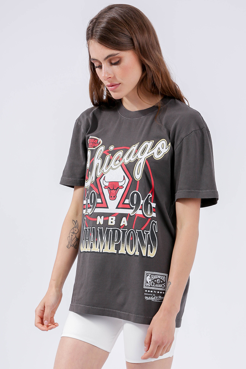 Mitchell & Ness Vintage Champs Chicago Bulls Tee - Bulls Fad Blk ...