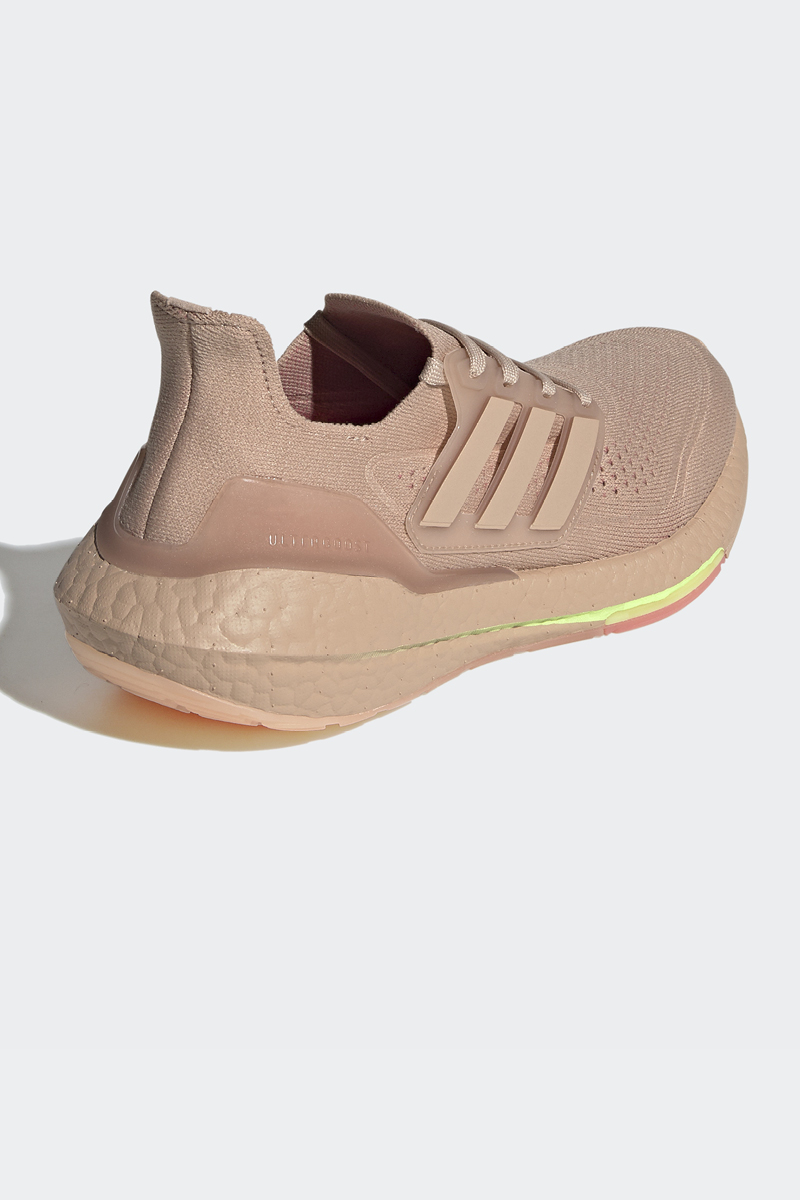 Ultraboost 21