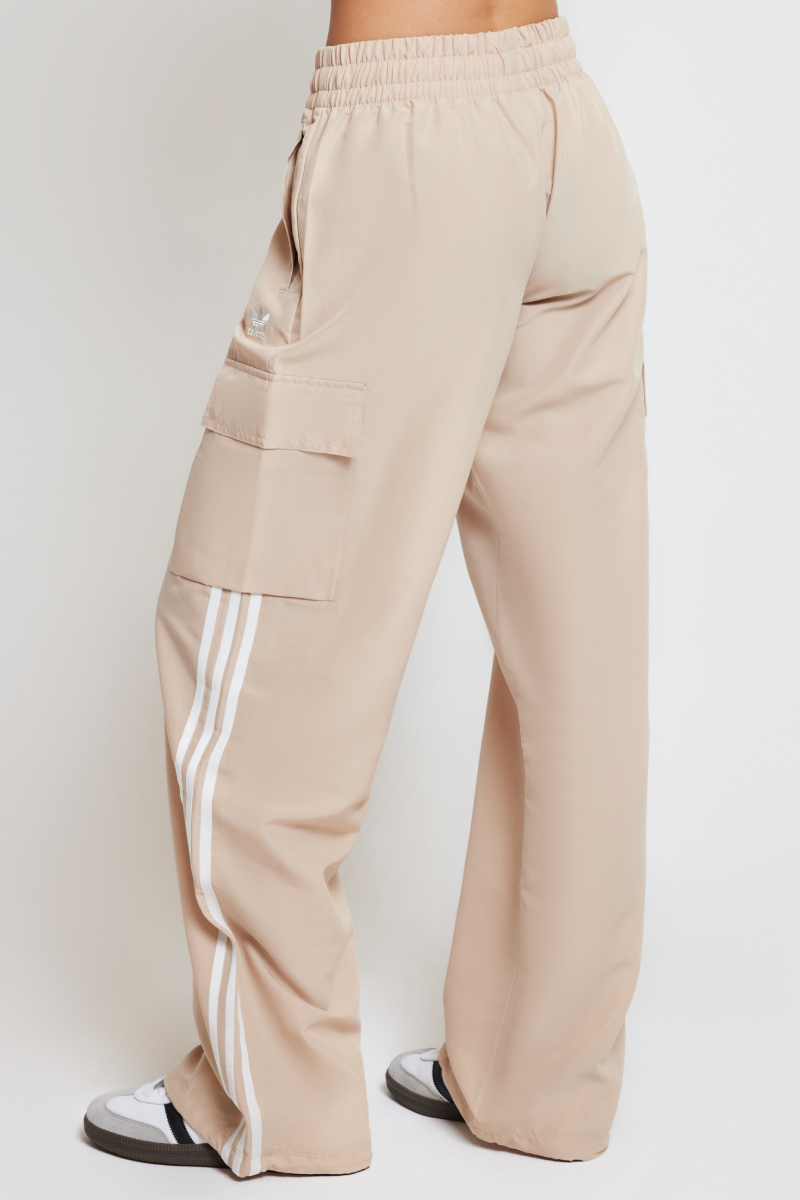 ★adidas★ 3S Cargo Pants Beige IZ0717 ADIDAS SPODNIE 3S CARGO PANTS IZ0717 BEŻOWY | Damskie