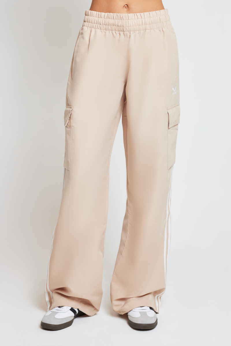 ★★Adairs★★ 3S Cargo Pants Beige IZ0717 adidas Adicolor Cargo Womens Pants Beige IZ0717 – Shoe Palace