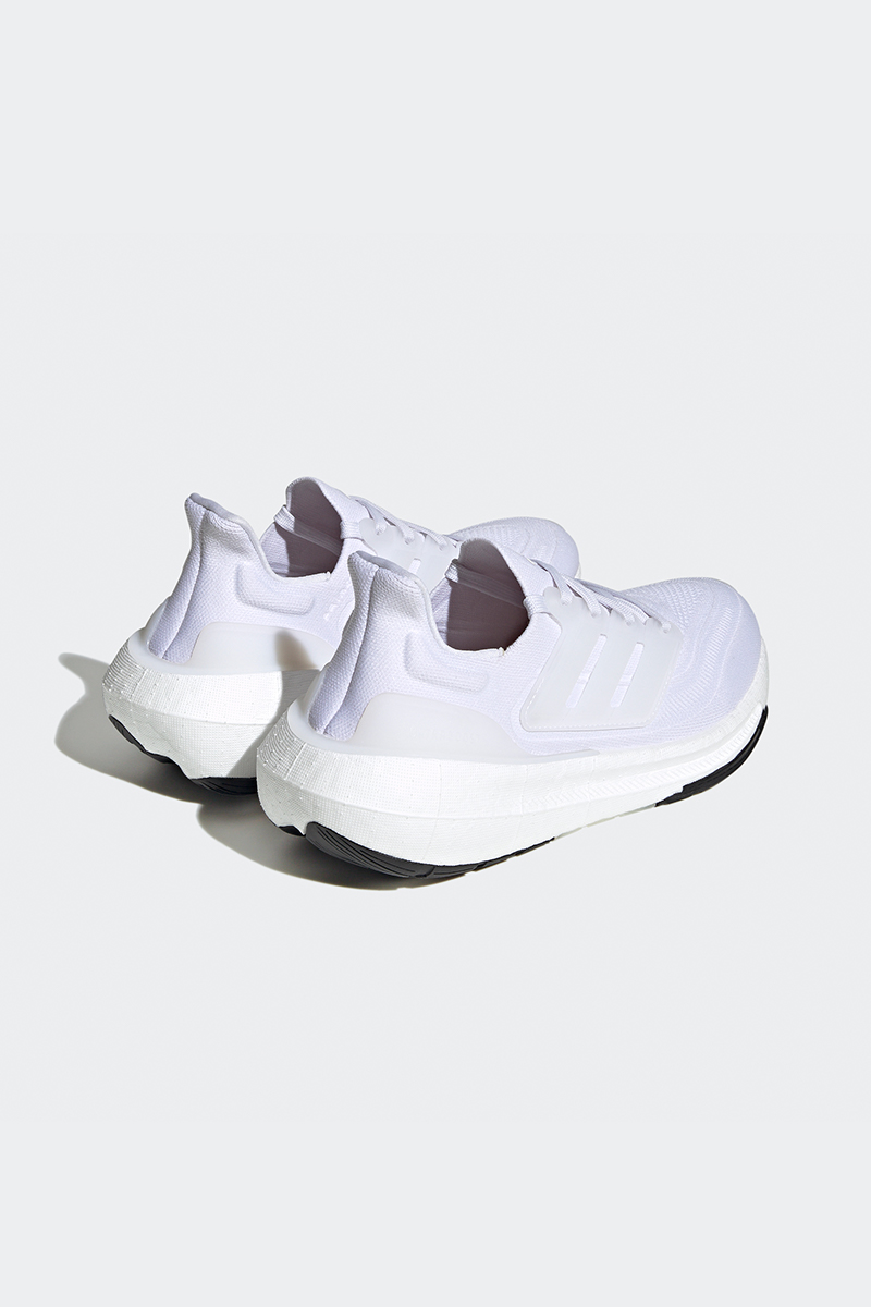 Adidas ultra shop boost wiggle 935