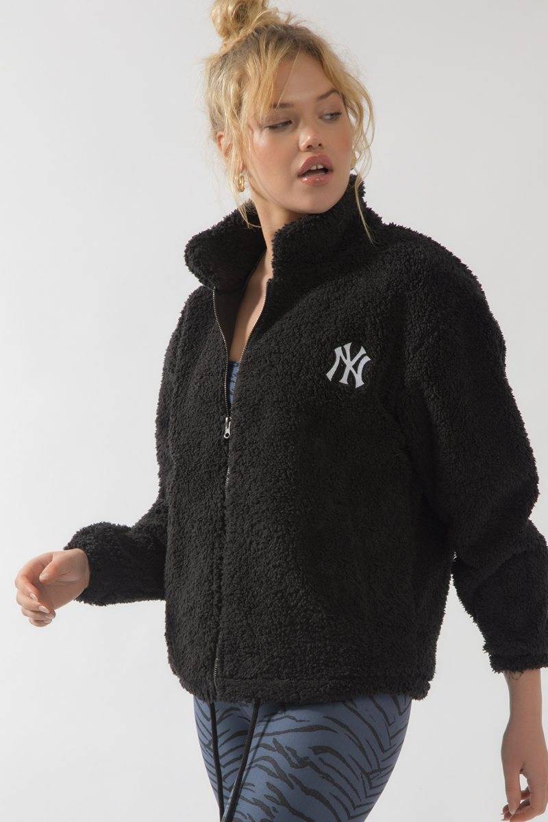 NY Cozy Coat