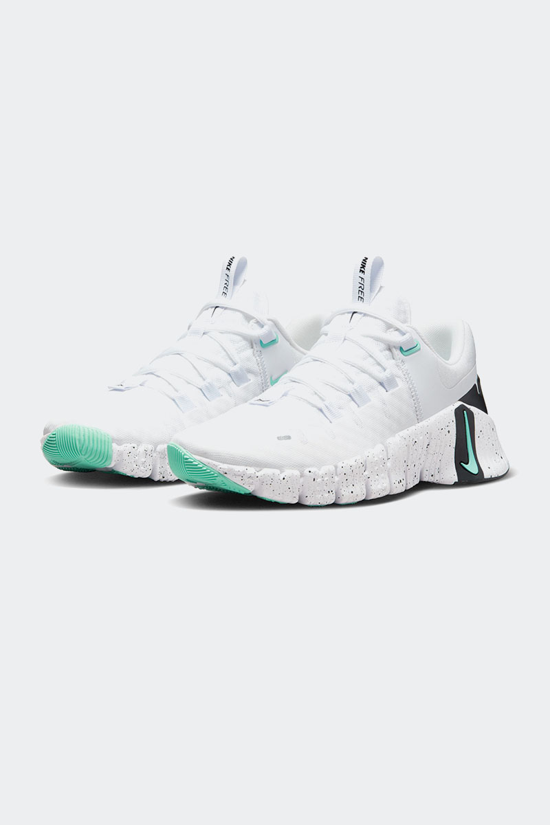 metcon 5 white and black