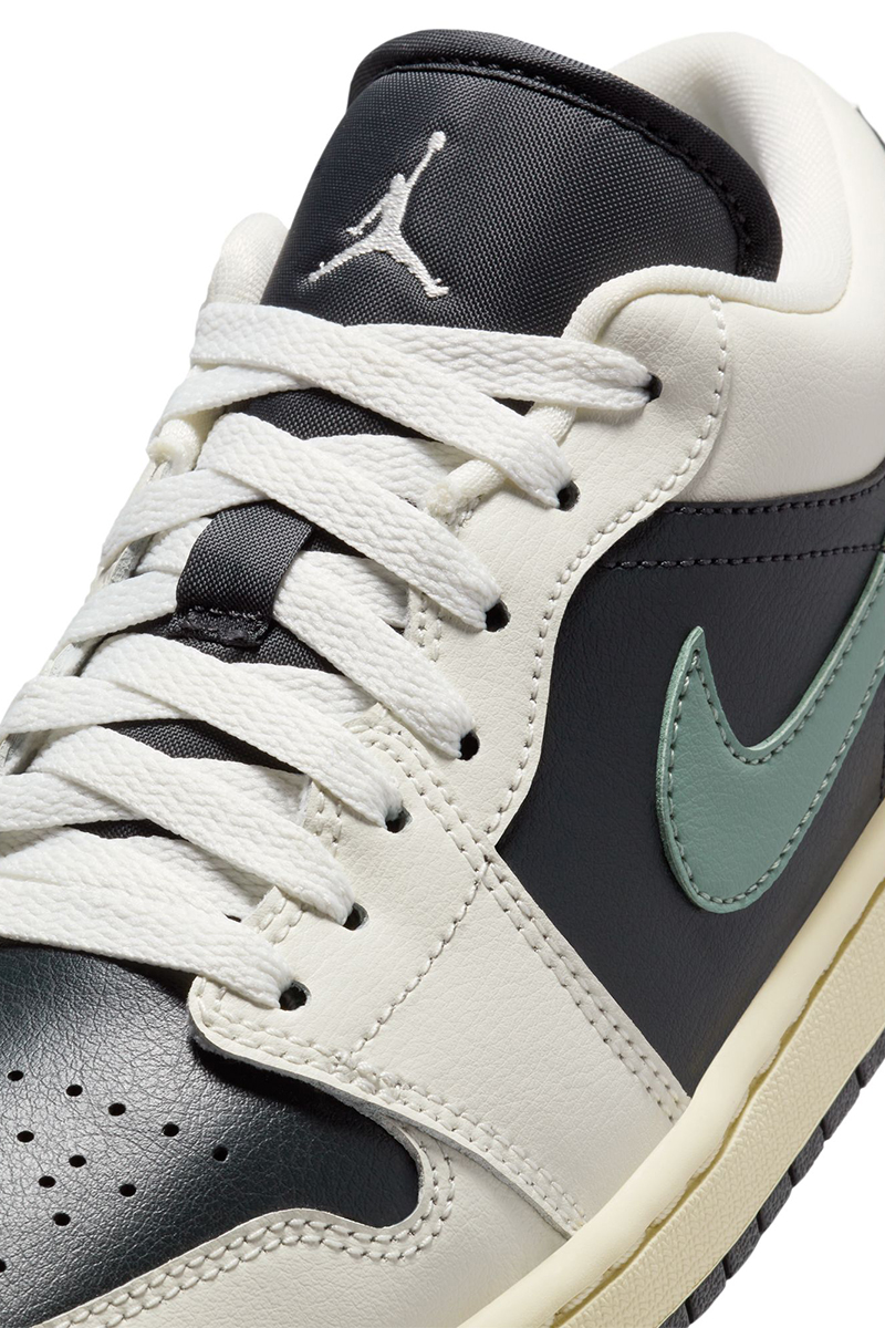 Nike Air Jordan 1 Low Sail/Off Noir-Dark Grey-White