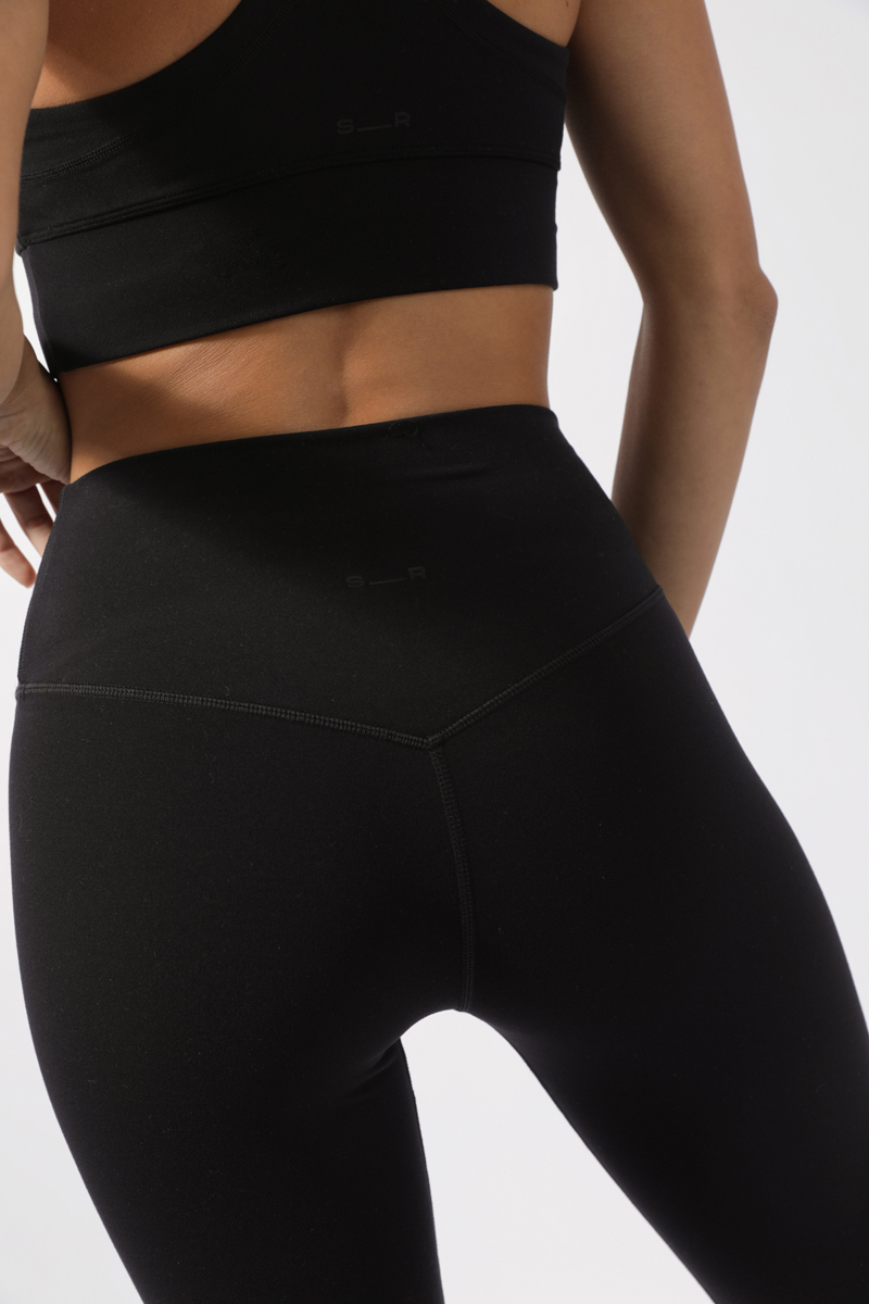 Adaption 25" Tight