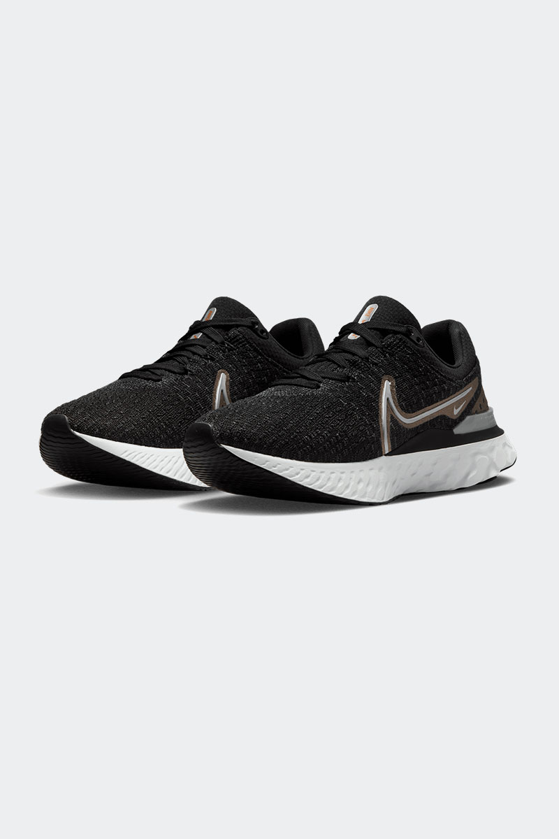 react infinity run flyknit sneaker