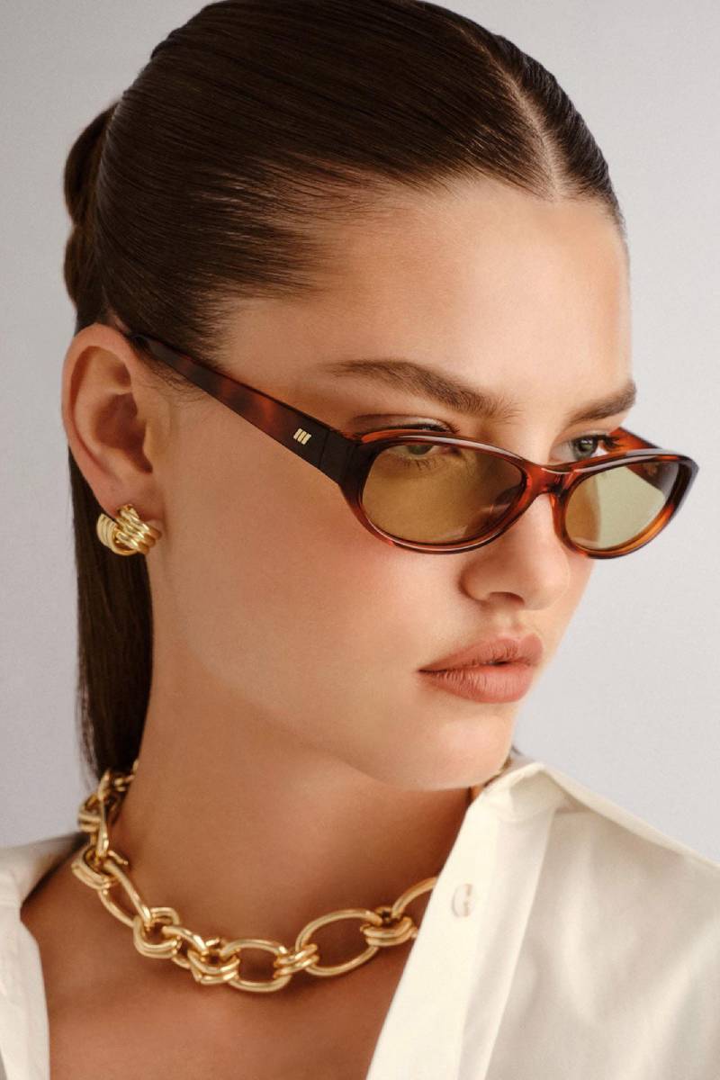 【関税込み】Le Specs ブラウン 'Don't Cha' サングラス Le Specs】DON'T CHA / TORT BROWN MONO - メルカリ