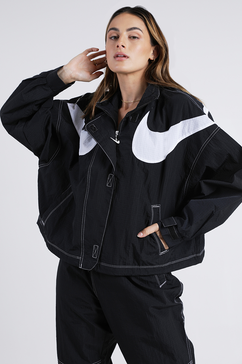 Nike Sportswear Swoosh Repel Jacket - Black | Stylerunner