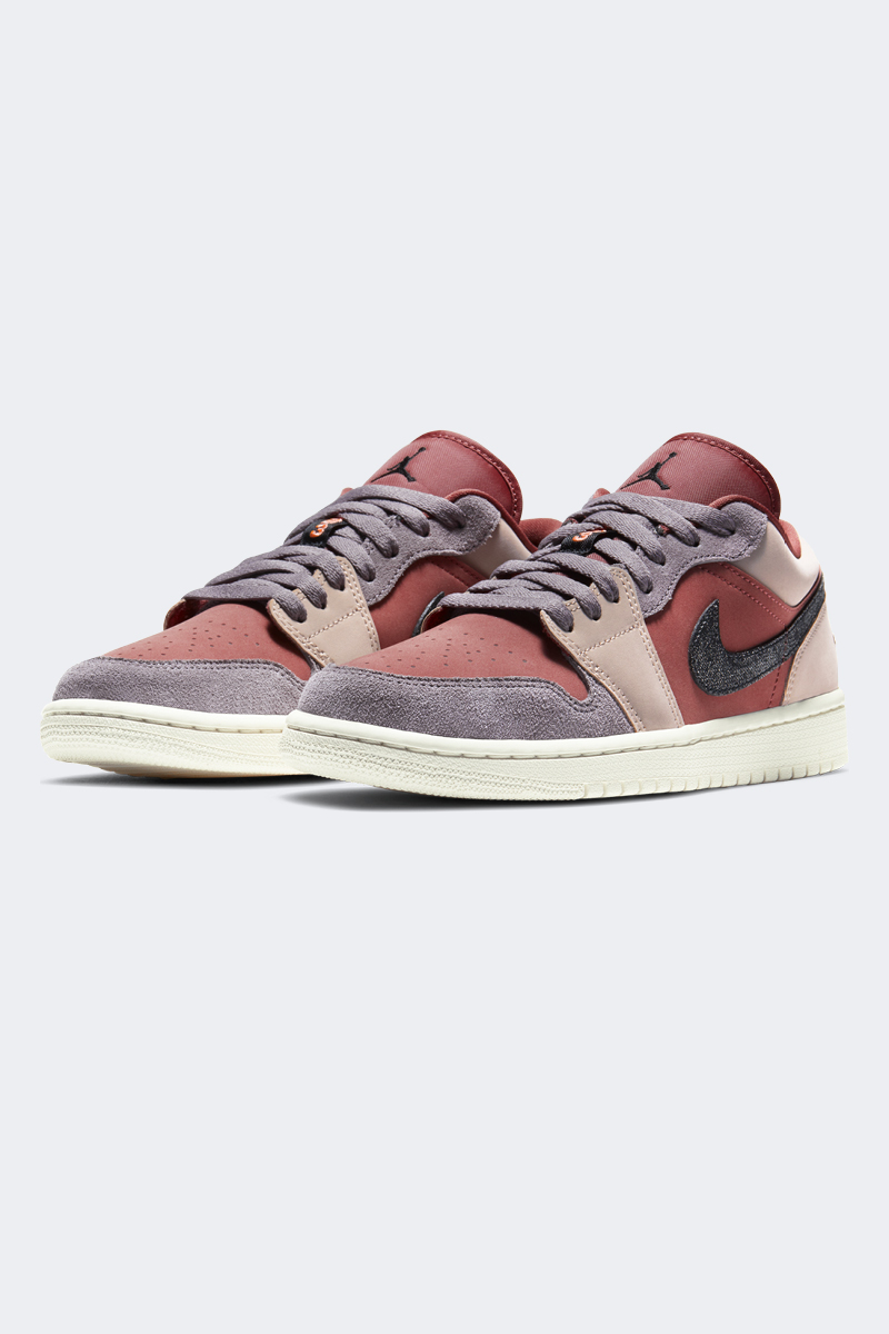 Air Jordan 1 Low RE